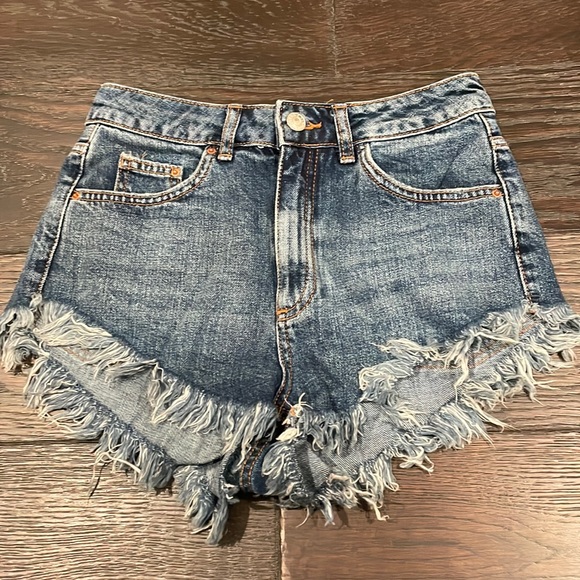 Topshop Pants - Topshop kiri cheeky denim cutoff shorts us 2